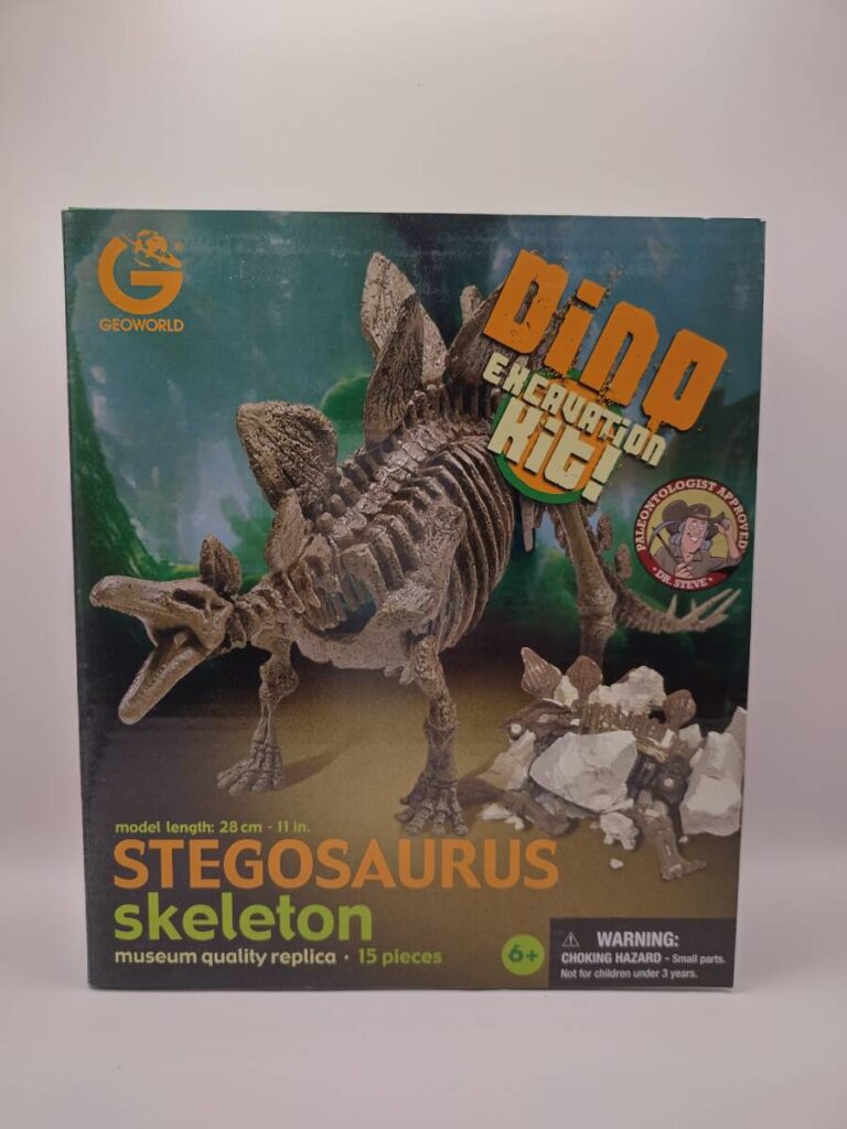 【新品】 GEOWORLD 恐竜発掘キット ステゴサウルス 骨模型 15ピース入り